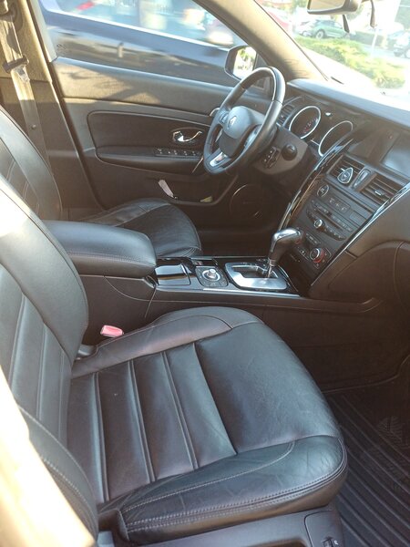 Renault Latitude