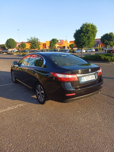 Renault Latitude